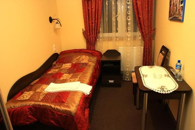 Hotel Andersen Ряшів Номер фото